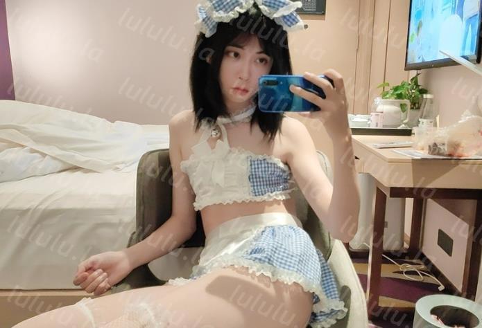 可爱CD元子小妹妹 乖巧女仆装被哥哥干死啊肏得眼神迷离爽死哦!-聚合福利