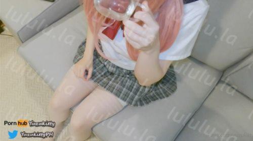 最新流出网红美少女【柚子猫】剧情新作-堕落日记 迷倒制服学妹 穿着衣服操到内射 高清-福利岛