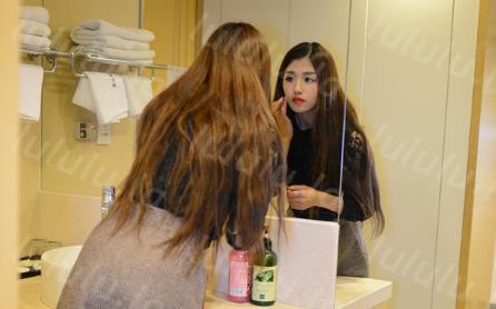 极品高颜值女神国模齐齐特写魅惑私拍之黑丝女神粉穴首露-聚合福利