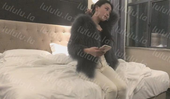 2021.1.24【文轩探花】再约极品风骚御姐外围,大长腿淫荡美乳,老汉推车狂干一番,高清-福利岛