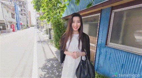 69358-大奶美少妇 身材丰满大肥臀 无毛鲍鱼肥美 被无套中出 内射-福利岛