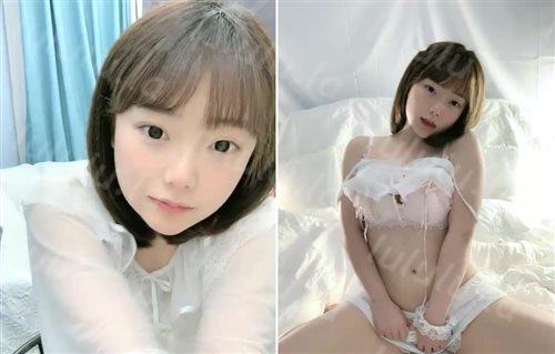 长相清纯短发卡哇伊萌妹，首次大尺度假吊自慰刮毛，脱光光假吊口交抽插骑坐，浴室坐在马桶上毛刮完再自慰-福利岛