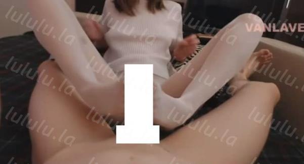 静静地享受妹子给的超爽ZJ 美腿白丝撸得哥们儿吐一大沫子-聚合福利