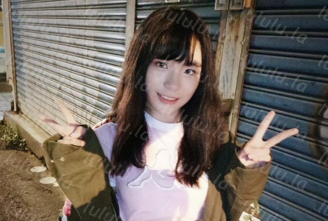 网络疯传高职抖音妹套图淫片大胆自拍爽抠鲍鱼流出淫荡的浆汁妹子素颜样子有点让人失望-聚合福利