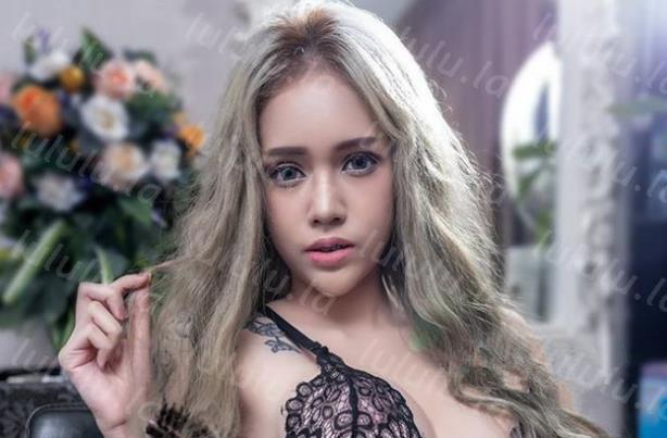 泰国著名萝莉泰英混血嫩模奈魅儿与闺蜜大尺度私拍流出 超性感纹身 翘挺爆乳-聚合福利