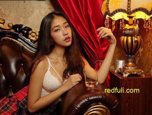 新加坡小模《Nasha Quek》遭前男友流出性爱片！自称「婊子」骚得好自豪！-福利好好看
