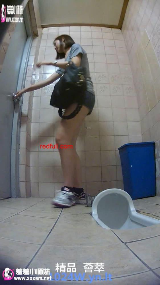 [精品事件] 韩国蹲厕摄像头独家偷拍，二十几个思密达妹子1.98G-福利好好看