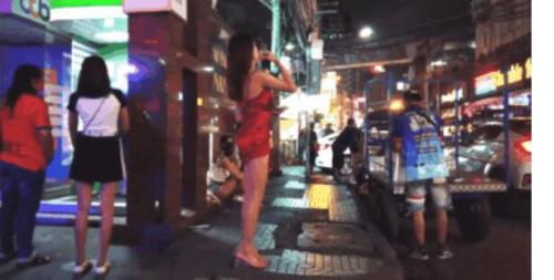 [夜市抓拍]泰国夜市抓拍各路小姐姐不少站街女！猎奇探索，看看国外的夜生活-福利好好看