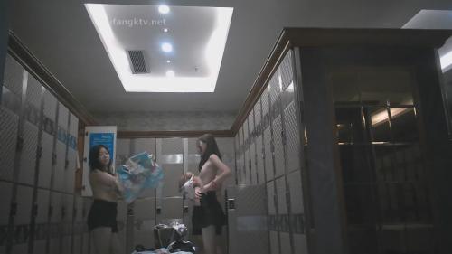 十二月最新流出️大神潜入温泉洗浴会所更衣室偷拍几个附近高校的学妹4K高清-福利好好看