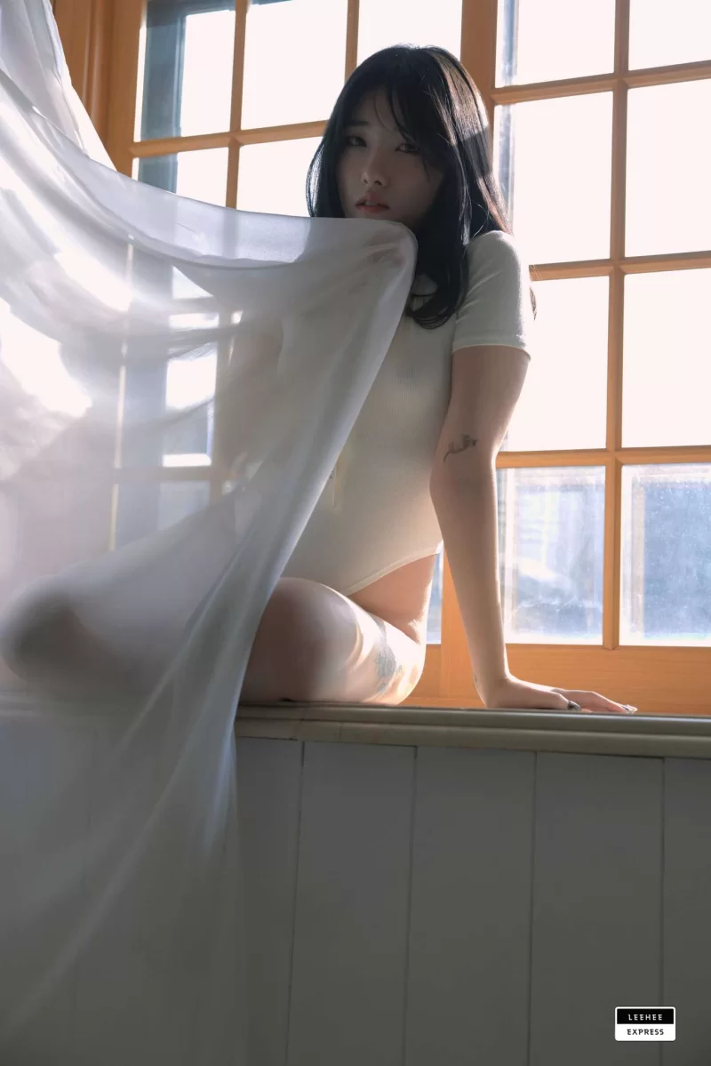 [转载搬运] Sonson Vol.040 LeeheeExpress LEBE-080 [50P-175M][百度网盘] [50P+175M][百度盘]-福利岛