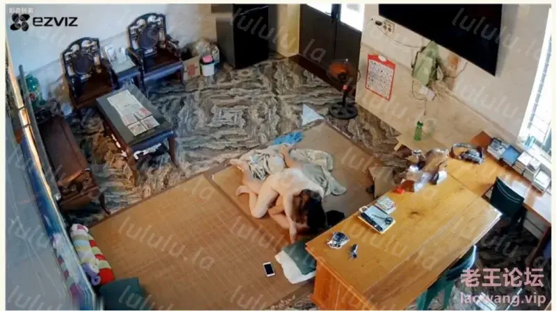 [自行打包] 《监控破解偷窥》老板在办公室和女秘书在地板上偷情❤... [1+303MB][百度盘]-福利岛