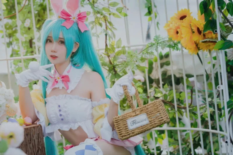 [转载搬运] [COSPLAY]焖焖碳 - 初音未来 复活节兔子 [22P+200M][百度盘]-福利岛