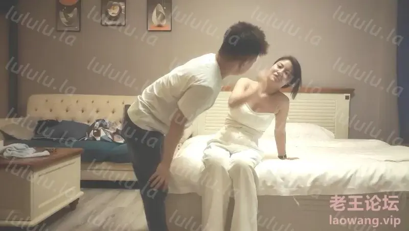 [转载搬运] 3-22胖子传媒工作室第二场_约啪爱笑的女神，床上操的眼神... [1V+1.03G][磁力链接]-福利岛