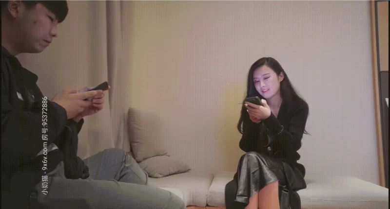 [转载搬运] 小宝寻花第二场约了个长相甜美黑衣极品妹子啪啪，舌吻舔弄调情口交后入抽插猛操 [1v+3.24g][百度盘]-福利岛
