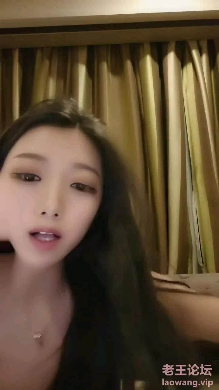 [转载搬运] 被榜一大哥砸下海后一发不可收拾，约战榜友骚货本质尽显露求骂求扣菊花反差女神 [1V+270M][磁力链接]-福利岛