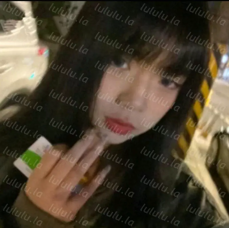 [转载搬运] 高颜值大三学姐 婷妮 与男友大量做爱视频被在网上售卖 [1v14p+134m][百度盘]-福利岛