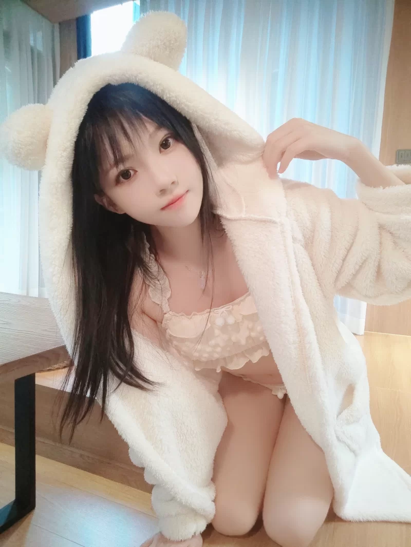 [转载搬运] 【COSPLAY】桜桃喵 – NO.205 糯米小圆子 [30P+200M][百度盘]-福利岛