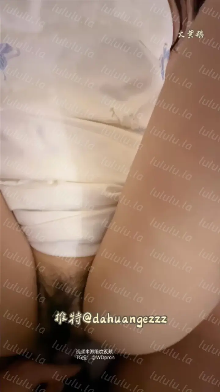 [自行打包] 推特新晋约啪博主，艺考行业从业者「大黄鹅」只约女大... [1+340M][百度盘]-福利岛