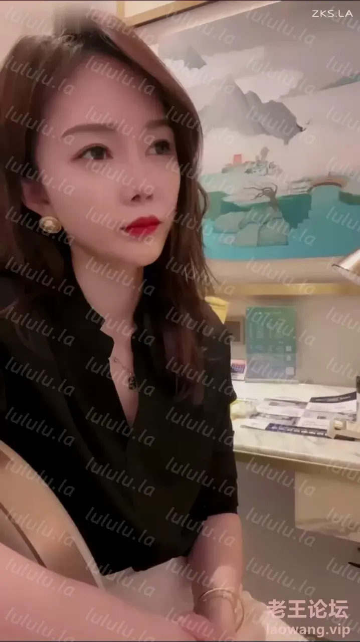 [转载搬运] 筱月 - 重度调教 踩踏 数据线鞭打[1V-1.66GB][百度盘] [1V+1.66GB][百度盘]-福利岛