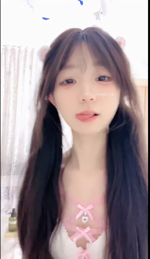 [自行打包] 【洛丽塔】超清纯的妹子绝世美颜丝袜大长腿美乳翘臀逼... [3v+3.46g][百度盘]-福利岛