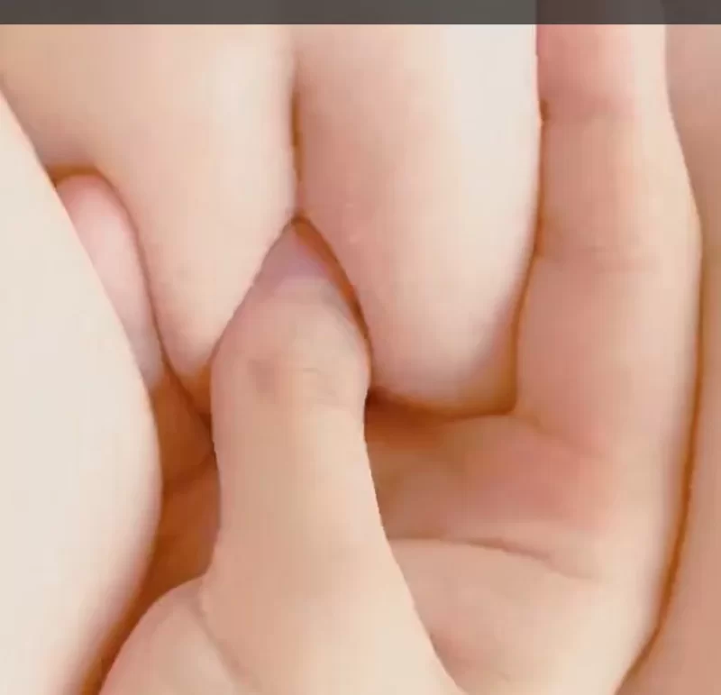 [转载搬运] 超级可爱的馒头逼看馒头如何吞你的手指的，操一次人生圆满 [1v+100mb][百度盘]-福利岛