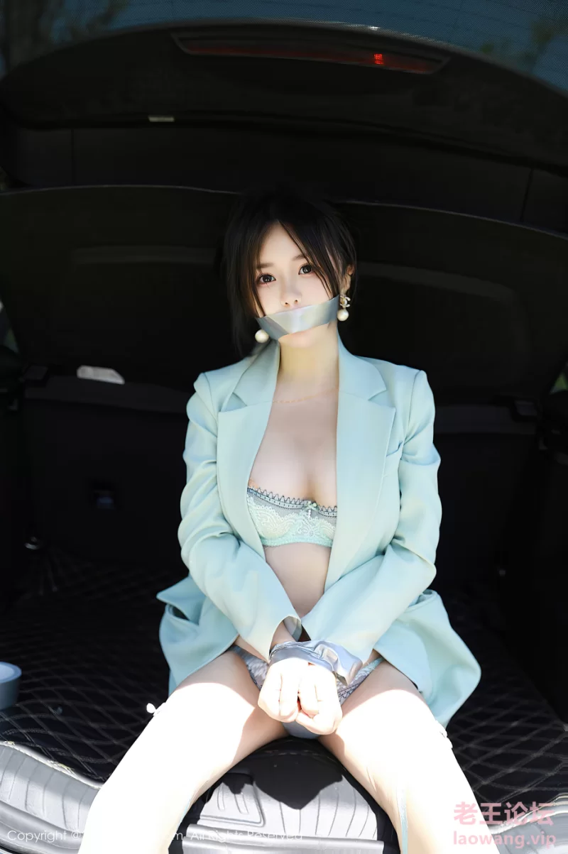 [自行打包] [Xiuren秀人网]2024.05.24 NO.8601 小薯条nienie[59+1P／680MB] [60p+680m][百度盘]-福利岛