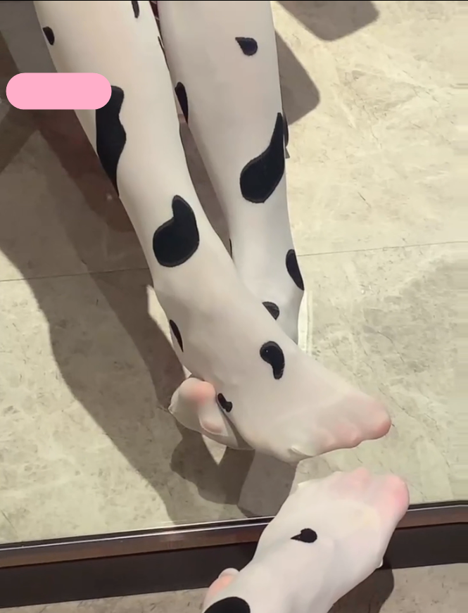 米妮 minibaby7788 [520门槛] [含新增] 21分钟 顶级漏脸白虎萝莉 福利姬 7V1.21G百度盘