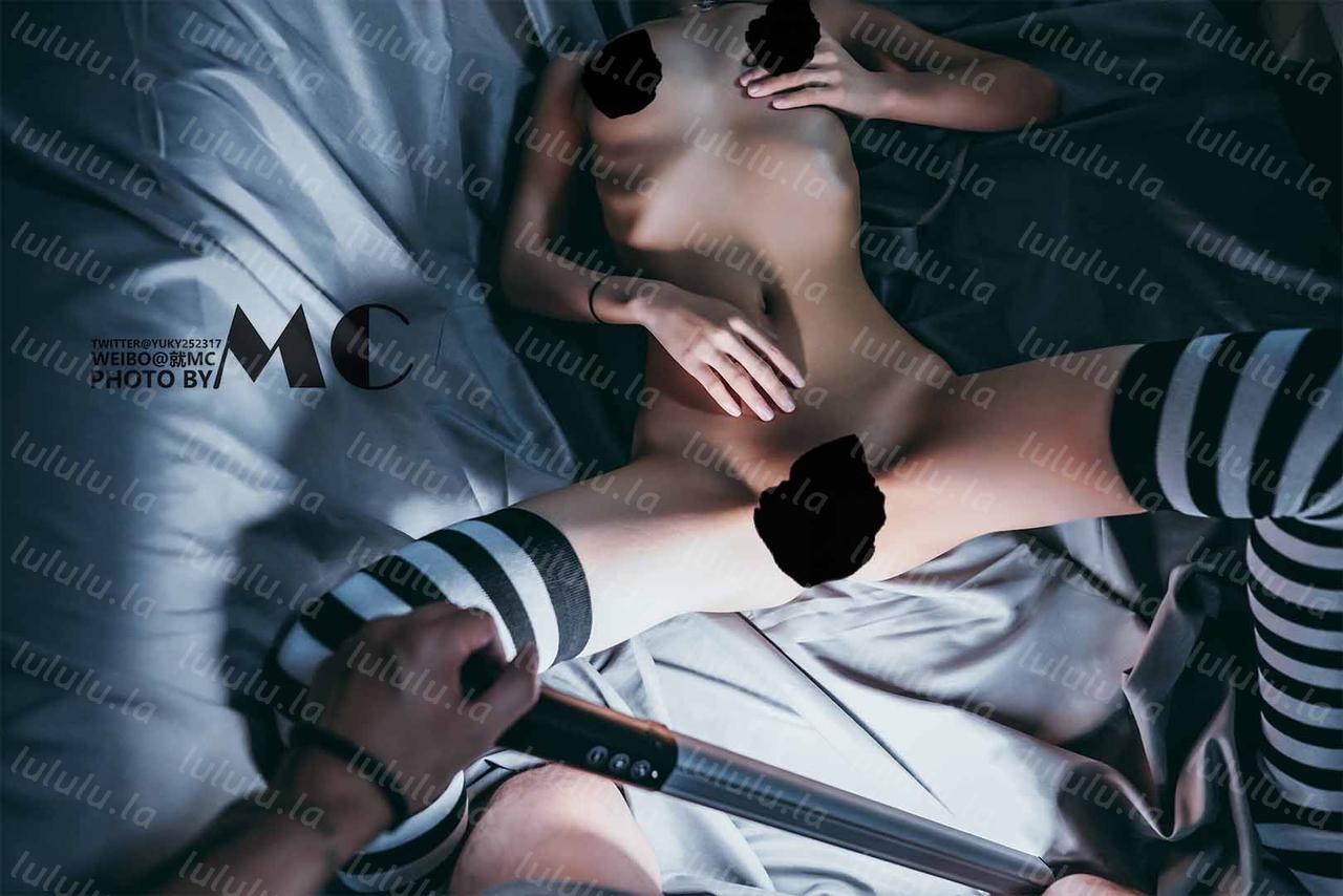 【新】推特jiumc86-视频图包【330P+25V】【345MB百度云】