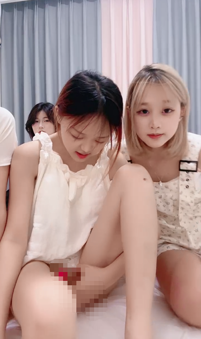 萝莉小姐妹一起要被操得要起飞了 想怎么玩就怎么玩