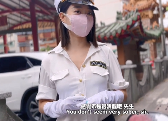 1122 【SSRPeach】台湾清华大学外文系臀后健身教练「Ellie」OF剧情私拍，把你的精液都榨干，看你下次还敢不敢酒驾
