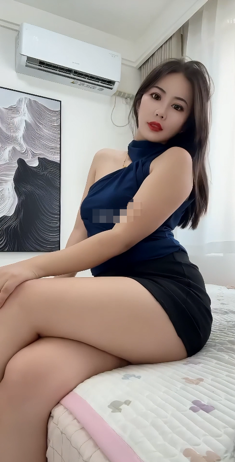 【快手福利】丝袜美腿御姐,人气小网红,【美少妇】,风情万种,女人味十足,正是最骚最有韵味-福利岛