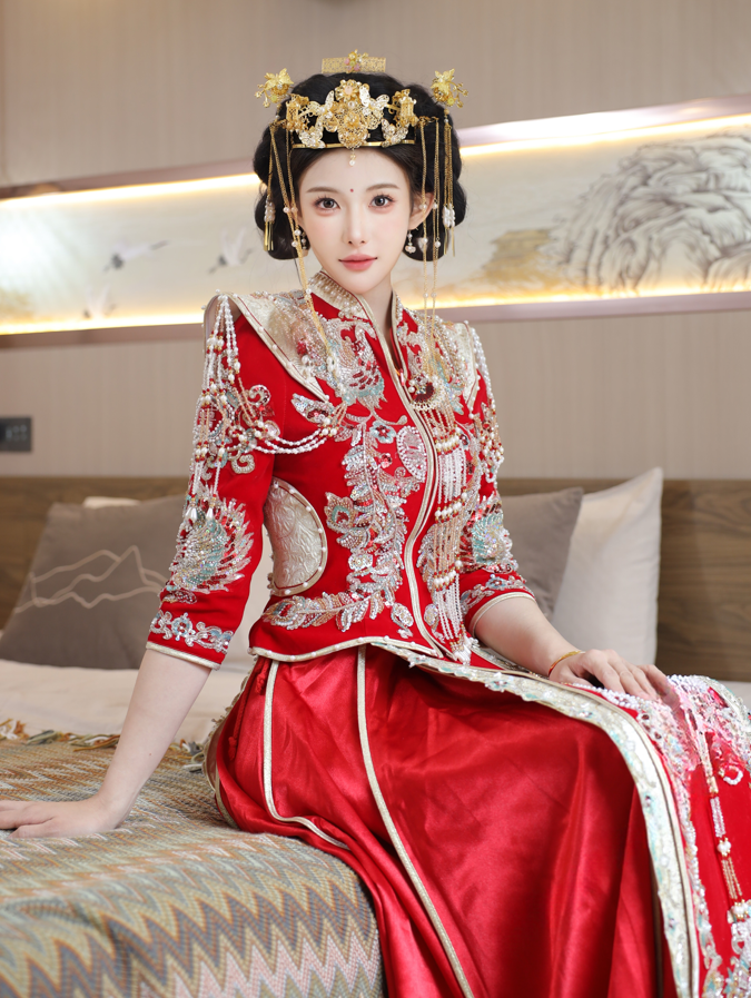 秀人网 梨霜儿 高颜值大美女 极品新娘子超反差掰穴漏奶 超清480元写真 【113P2.3G】
