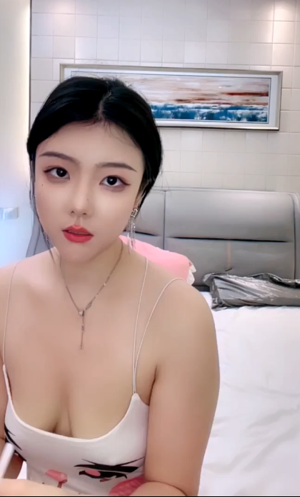 1672 【白兔双飞】极品姐妹花 跪舔大鸡巴 无套内射 表情好骚 精液流出来了-福利岛