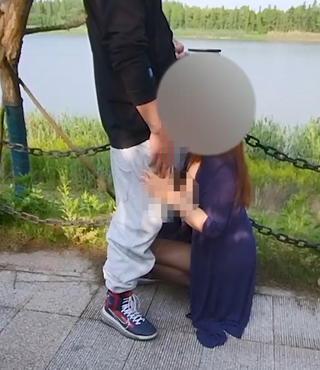 1709 【户外】我在路边被男人肏，被路过的人看见。-福利岛