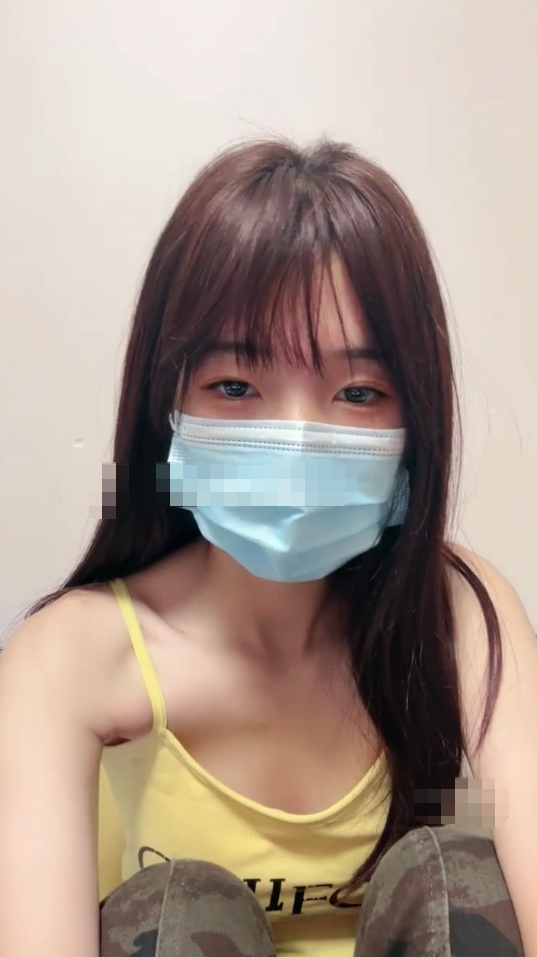 2244 真实女学生，【腼腆女孩】，无套啪啪两个白虎