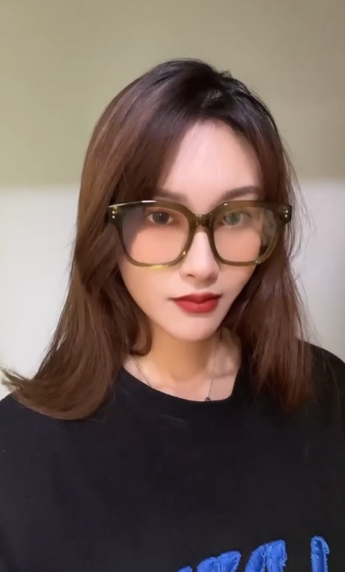 2606 女神床上如此顺从，主动口交