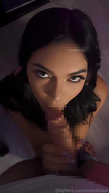 2640 高颜值INS黑皮混血网红【Emily Kbabe】口交啪啪-福利岛