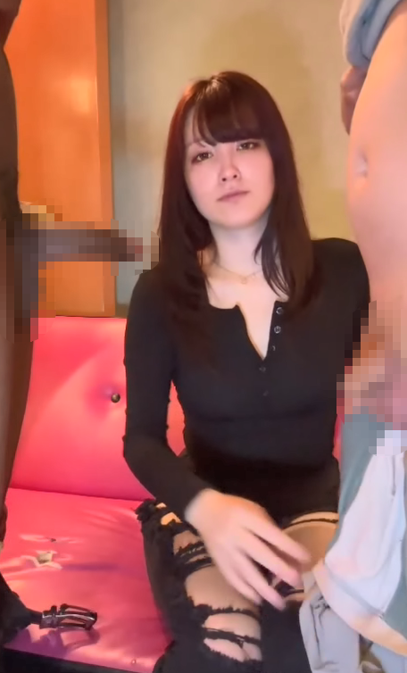 媚黑樱花妹沉迷黑人鸡巴