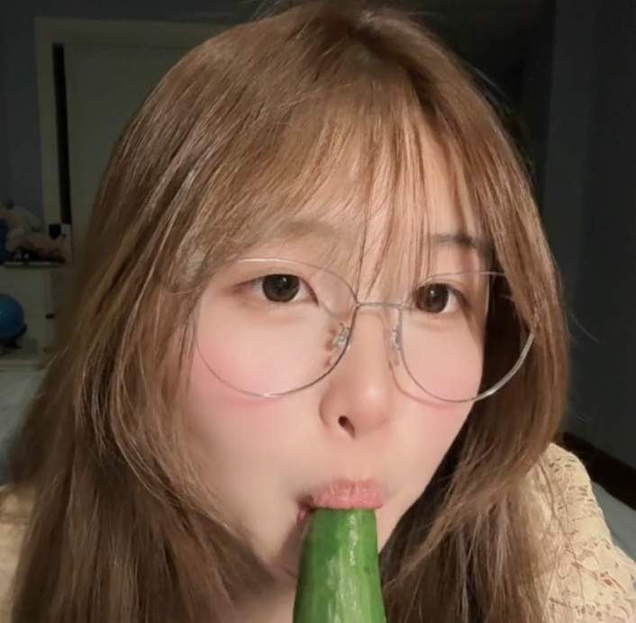 凡凡的助眠日记 黄瓜 1V132M百度盘-福利岛