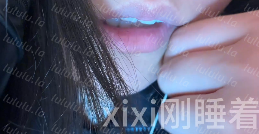 xixi刚眯着 停车场情侣 1V359M百度盘