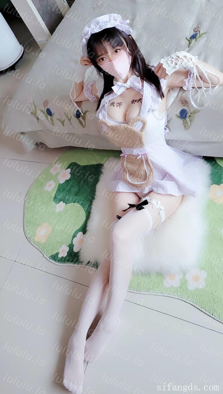 小迷妹 – 定制长视巨乳无毛一线天A4腰极品女神 [60P9V-1.69G]-福利岛