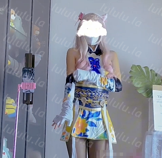 小仙云裸舞自慰