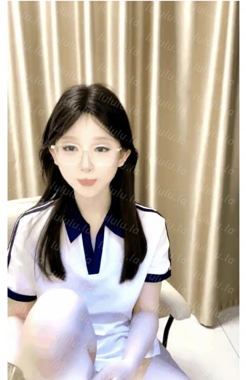 【搬运】国产主播【蓝川诗诗】校花级别女神 高颜值道具自慰爆菊合集31v/33g-福利岛