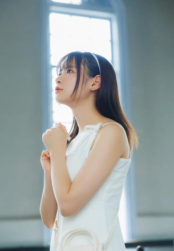 前田佳织里2nd写真集「恋のかおり and more... baby’s breath」 【121P337M】