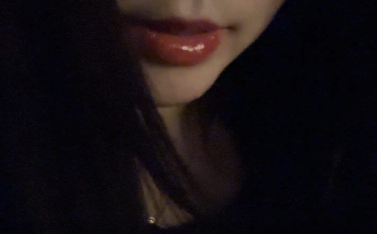 是的没错  妈妈的暑假训练 1V196M百度盘