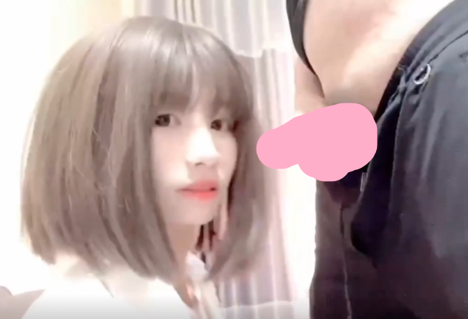 小雯宝宝 jk制服 露脸反差小母狗 被纹身哥调教爆操 口交 足交 各种姿势抽插嫩逼 1V554M百度盘