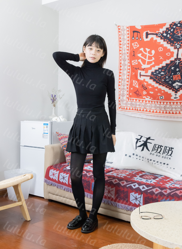 袜啵啵 - 糯米 - 超短裙皮鞋、厚黑丝 【140P1V1.8G】