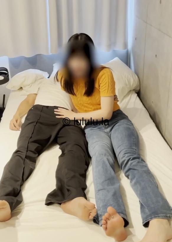 no.3227 黄色毛衣牛仔裤的极品学生妹 白嫩玉足激情啪啪【218mb】-福利岛