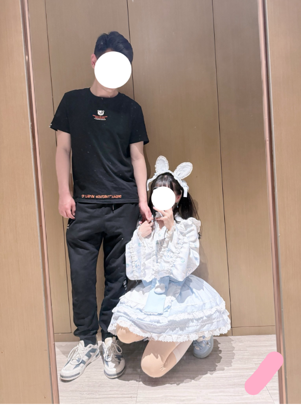 兔三岁 –推特白虎萝莉 新作 金主后入啪啪 80P1V648M百度盘
