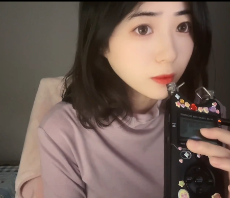 77桃子叭_孔雀鱼和甜耳15_22min单_双耳触发  1V376M百度盘